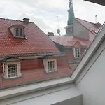 2 Level In Old Town *