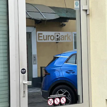 2 Level In Old Town *