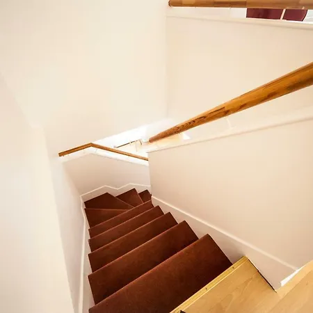 2 Level In Old Town