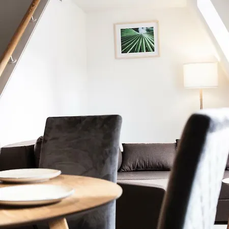 2 Level In Old Town *