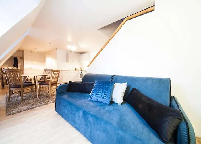 Apartment 2 Level In Old Town *