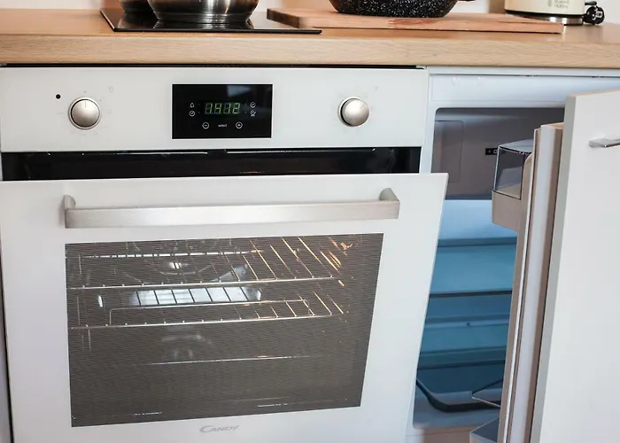 2 Level In Old Town Apartment *