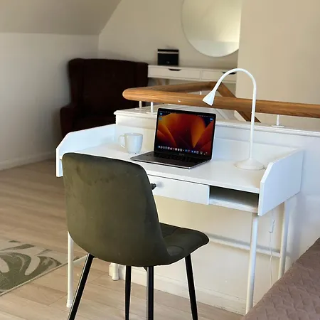 2 Level In Old Town Apartment *