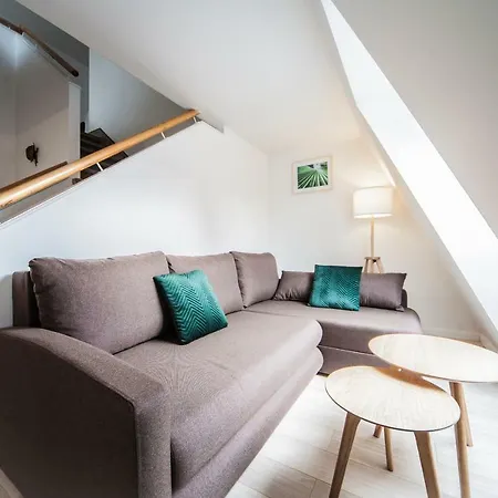 2 Level In Old Town Apartment