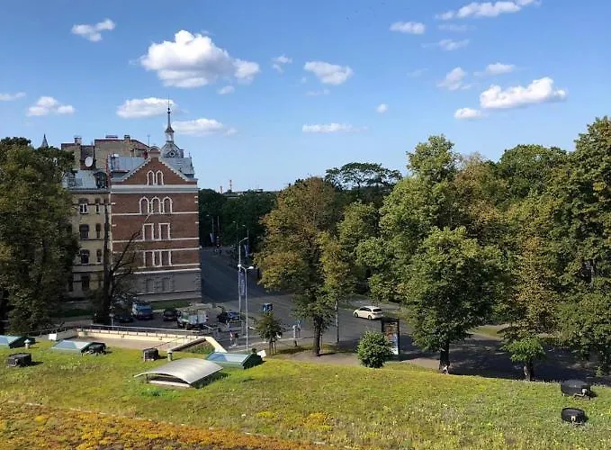 2 Level In Old Town Apartment