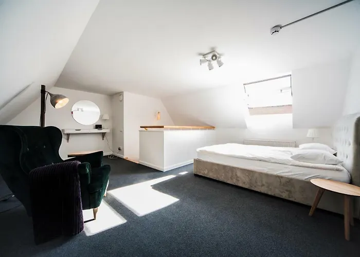 2 Level In Old Town Apartment