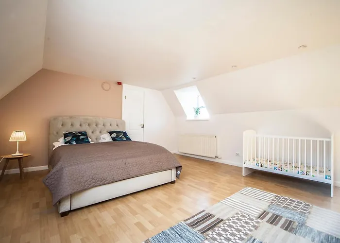 Apartment 2 Level In Old Town *